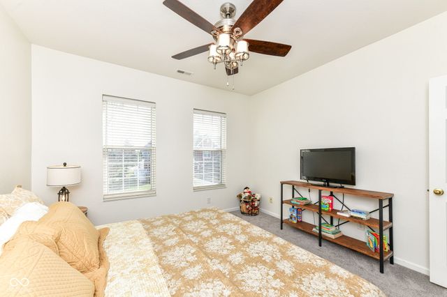 15570 Clearbrook Street, Westfield, IN 46074