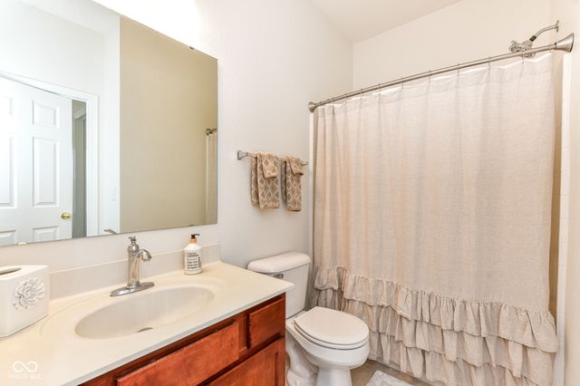 15570 Clearbrook Street, Westfield, IN 46074