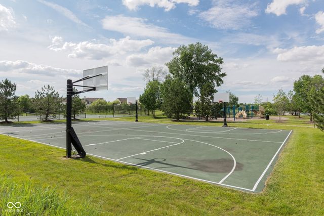 15570 Clearbrook Street, Westfield, IN 46074