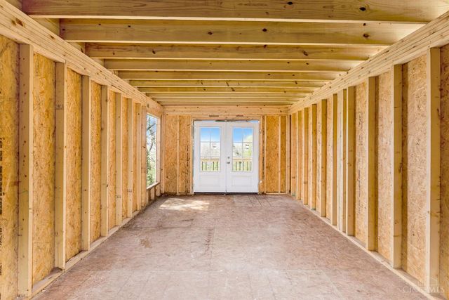 2169 Sohn Street, Cincinnati, OH 45219