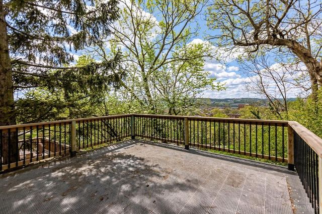 2169 Sohn Street, Cincinnati, OH 45219