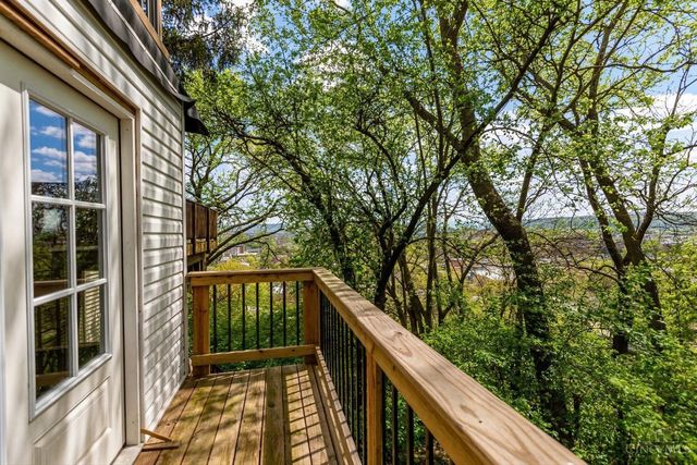 2169 Sohn Street, Cincinnati, OH 45219