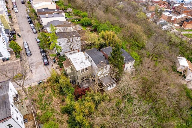 2169 Sohn Street, Cincinnati, OH 45219