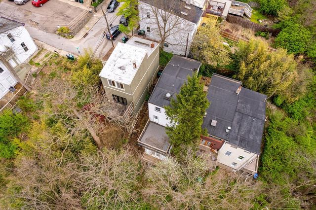 2169 Sohn Street, Cincinnati, OH 45219