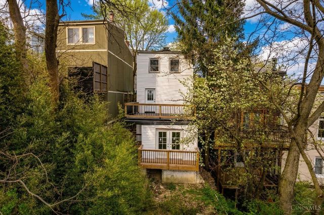 2169 Sohn Street, Cincinnati, OH 45219