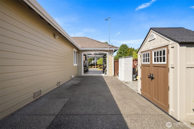 11821 SE 290th Place, Auburn, WA 98092