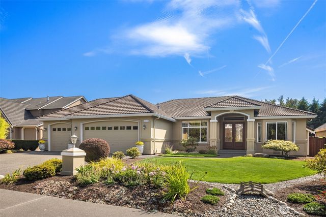 11821 SE 290th Place, Auburn, WA 98092