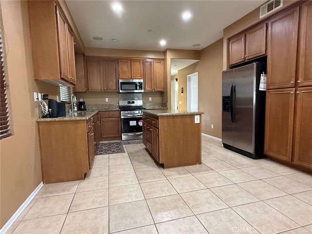 25998 Lugo, Loma Linda, CA 92354