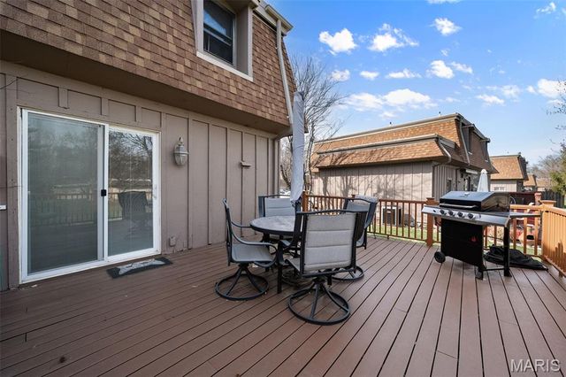 2364 Charlemagne Drive A, Maryland Heights, MO 63043