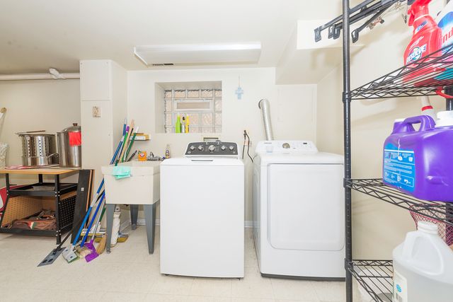 3916 N Pontiac Avenue, Chicago, IL 60634