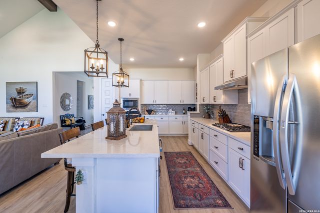24814 resort, San Antonio, TX 78261