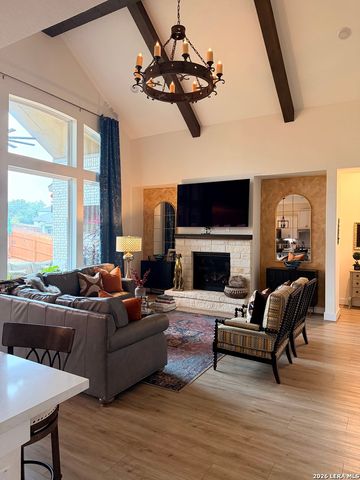 24814 resort, San Antonio, TX 78261