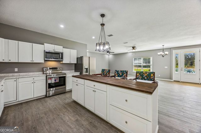 336 Woodland Way, Kingsland, GA 31548