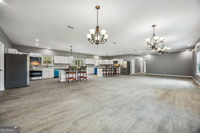 336 Woodland Way, Kingsland, GA 31548