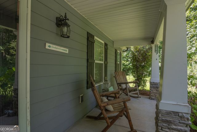 52 Brooks Lake Drive, Newnan, GA 30263