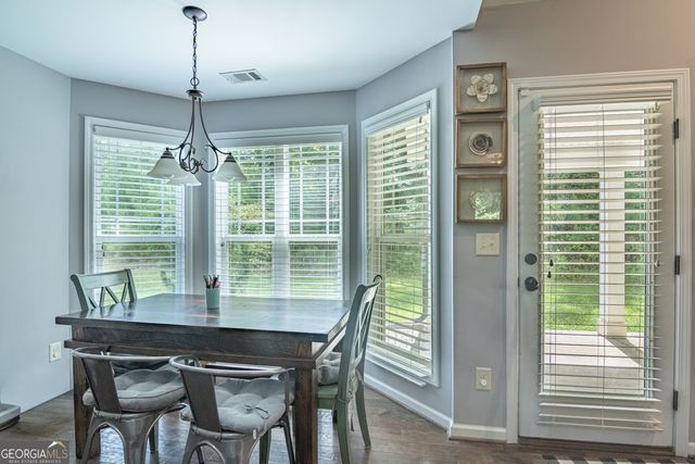 52 Brooks Lake Drive, Newnan, GA 30263