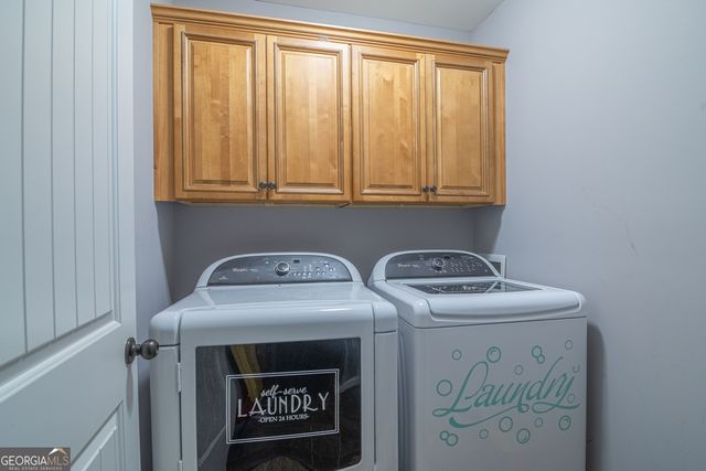 52 Brooks Lake Drive, Newnan, GA 30263