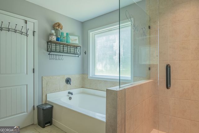 52 Brooks Lake Drive, Newnan, GA 30263
