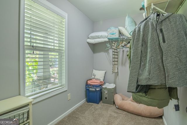 52 Brooks Lake Drive, Newnan, GA 30263