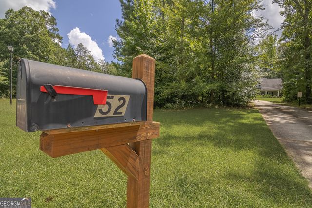52 Brooks Lake Drive, Newnan, GA 30263