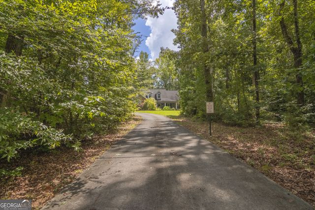 52 Brooks Lake Drive, Newnan, GA 30263