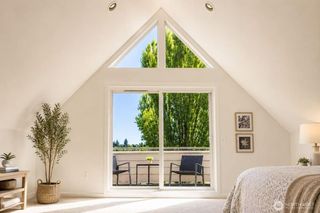 3425 21st Avenue W #A, Seattle, WA 98199