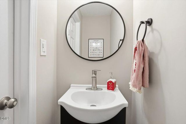 313 S Meadow Road, Raleigh, NC 27603