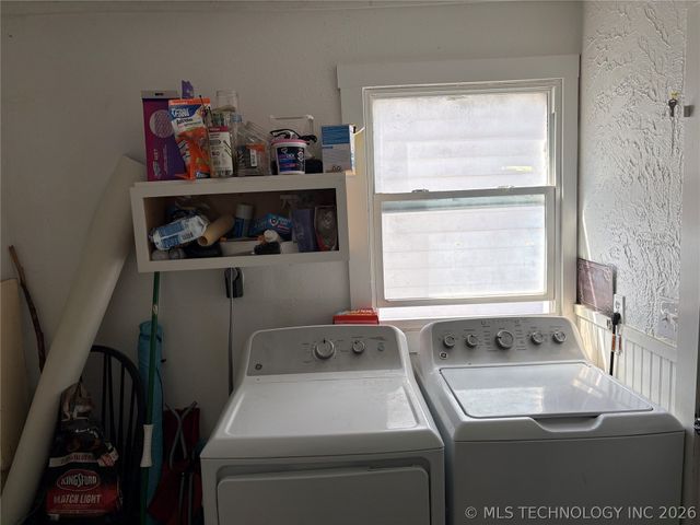 706 Coyne Street, Miami, OK 74354