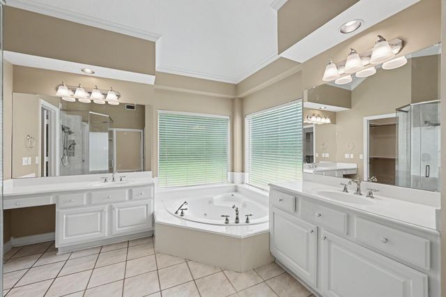 11815 Advance Drive, Houston, TX 77065