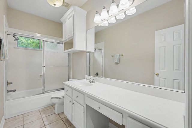 11815 Advance Drive, Houston, TX 77065