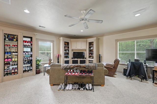 11815 Advance Drive, Houston, TX 77065
