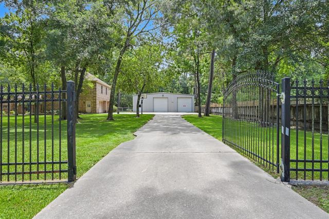11815 Advance Drive, Houston, TX 77065