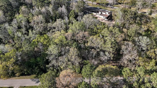 231 Chariot Lane, Roman Forest, TX 77357