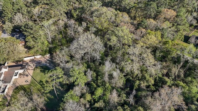 231 Chariot Lane, Roman Forest, TX 77357