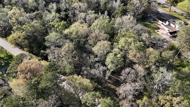 231 Chariot Lane, Roman Forest, TX 77357