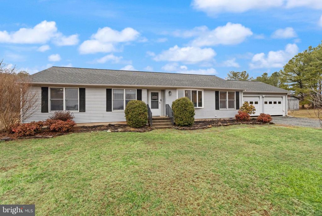 14068 CARRIAGE FORD RD, Nokesville, VA 20181