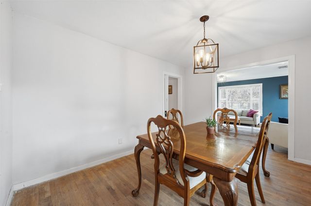 2129 Cardinal Lane, Fort Worth, TX 76111