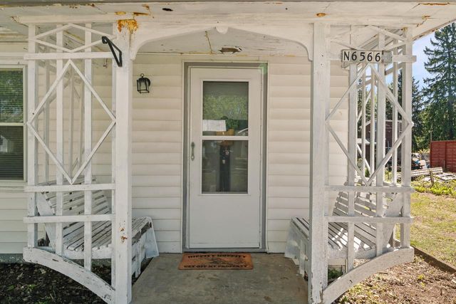 N6566 Elder ROAD, Delavan, WI 53115