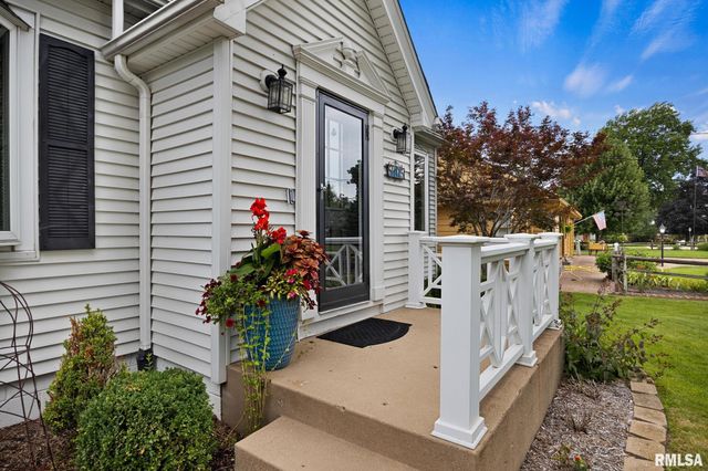 5175 N PROSPECT Road, Peoria Heights, IL 61616