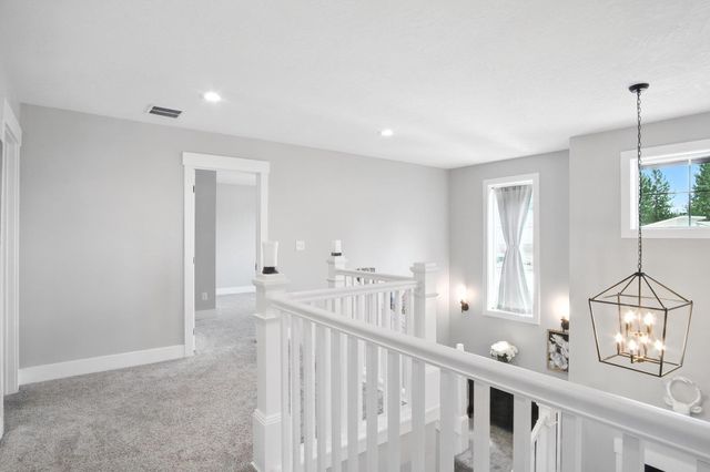 60849 Westview Dr, Nine Mile Falls, WA 99026