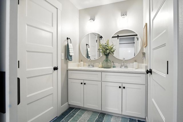 60849 Westview Dr, Nine Mile Falls, WA 99026