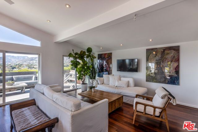29500 Heathercliff Road 275, Malibu, CA 90265