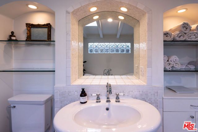 29500 Heathercliff Road 275, Malibu, CA 90265