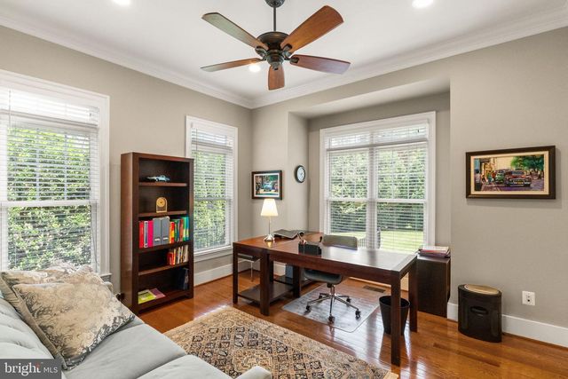 9311 TALISMAN DR, Vienna, VA 22182