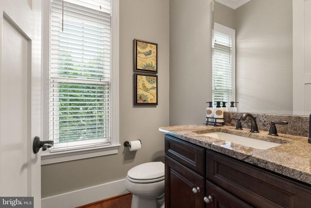 9311 TALISMAN DR, Vienna, VA 22182