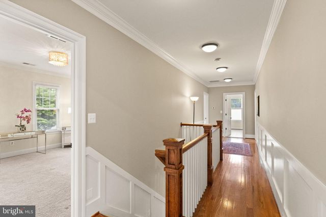 9311 TALISMAN DR, Vienna, VA 22182