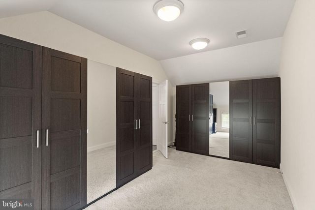 9311 TALISMAN DR, Vienna, VA 22182