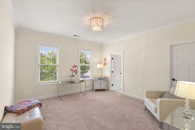 9311 TALISMAN DR, Vienna, VA 22182