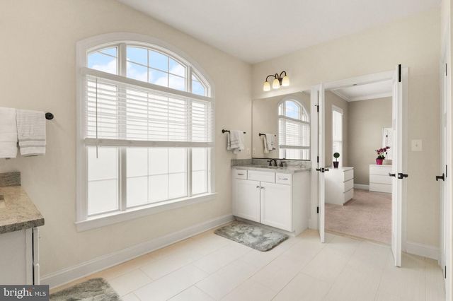 9311 TALISMAN DR, Vienna, VA 22182