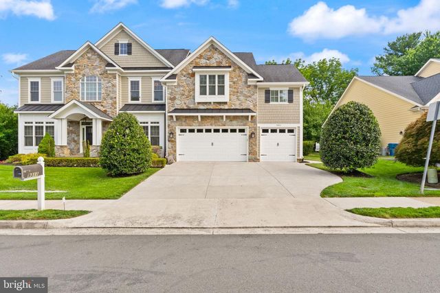 9311 TALISMAN DR, Vienna, VA 22182